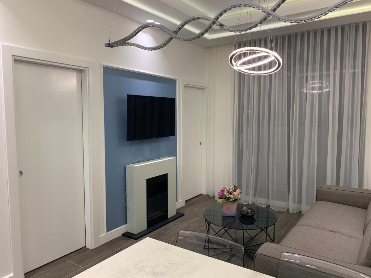 Pupin Palace Apartments ノヴィ・サド エクステリア 写真
